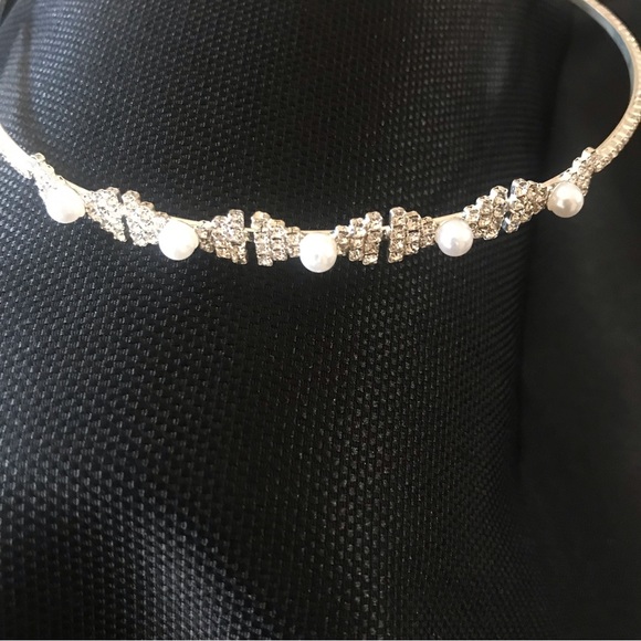New Pearl Headband - Picture 3 of 6